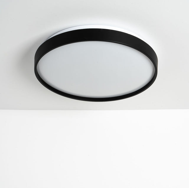 Minimalist Black